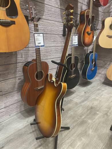 Store Special Product - Eastman Guitars - T64/V-T-GB